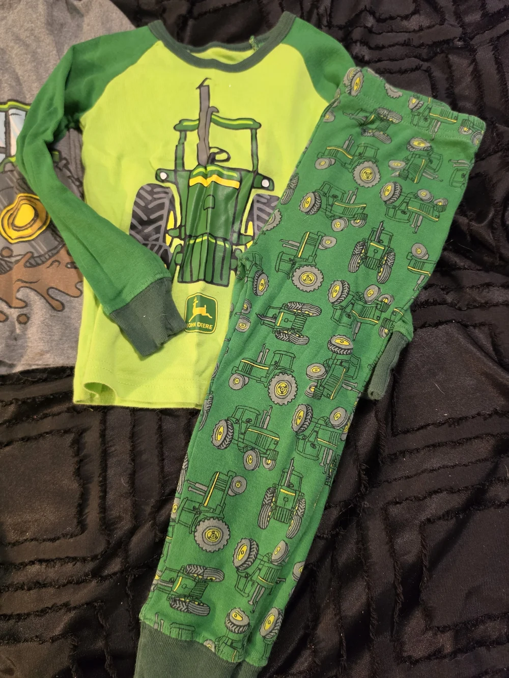 Green Tractor Kids Pajama Set - 2-Piece Long Sleeve Top & Pants